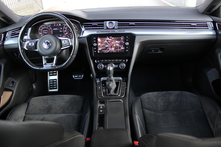 VOLKSWAGEN-ARTEON-1.5 TSI R-LINE