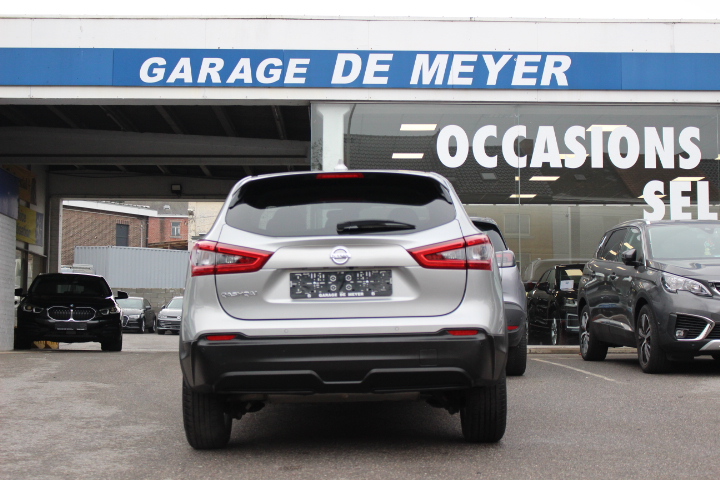 NISSAN-QASHQAI-1.2 DIG-T N-CONNECTA