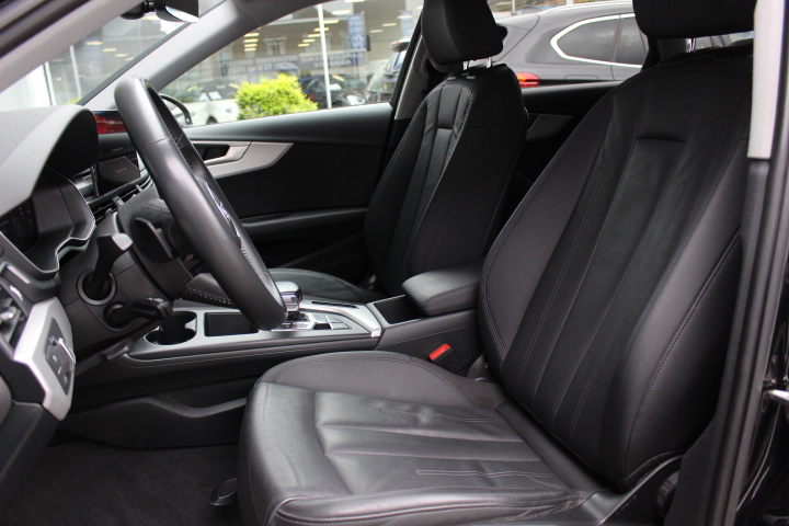 AUDI-A4-30 TDI S-TRONIC