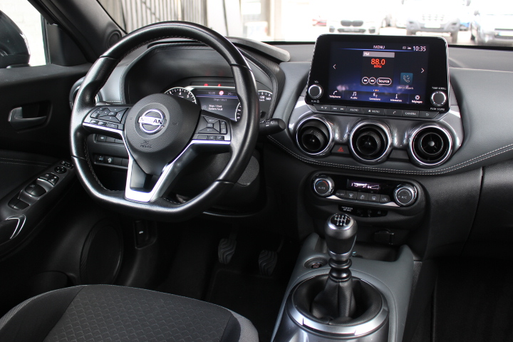 NISSAN-JUKE-1.0 DIG-T N-CONNECTA