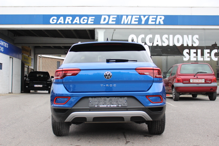 VOLKSWAGEN-T-ROC-1.5 LIFE DSG