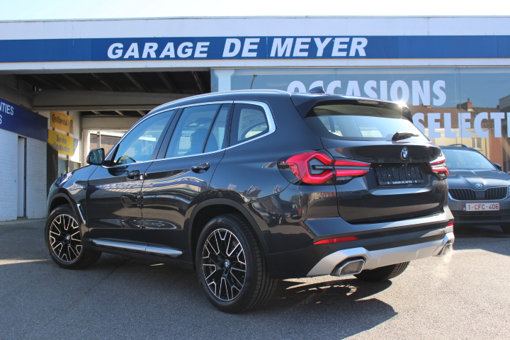 BMW-X3-SDRIVE 18D