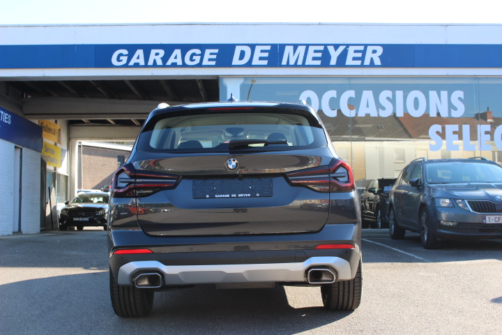 BMW-X3-SDRIVE 18D