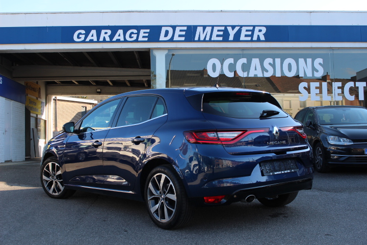 RENAULT-MEGANE-1.5 DCI BOSE EDITION