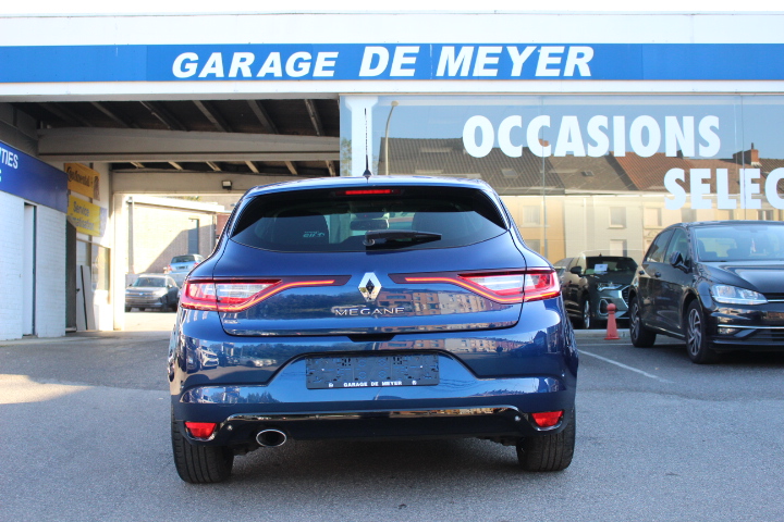 RENAULT-MEGANE-1.5 DCI BOSE EDITION