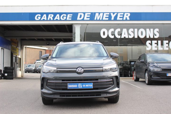 VOLKSWAGEN-TIGUAN-1.5 ETSI MHEV 150