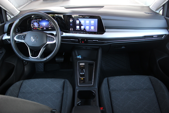 VOLKSWAGEN-GOLF-2.0 TDI LIFE DSG