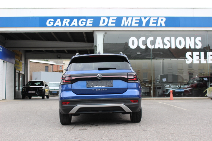 VOLKSWAGEN-T-CROSS-1.0 TSI LIFE DSG