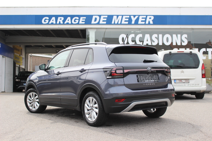 VOLKSWAGEN-T-CROSS-1.0 TSI LIFE DSG
