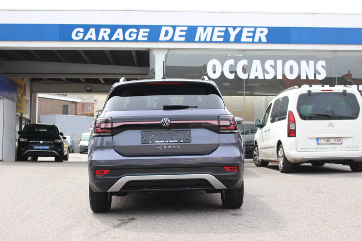 VOLKSWAGEN-T-CROSS-1.0 TSI LIFE DSG