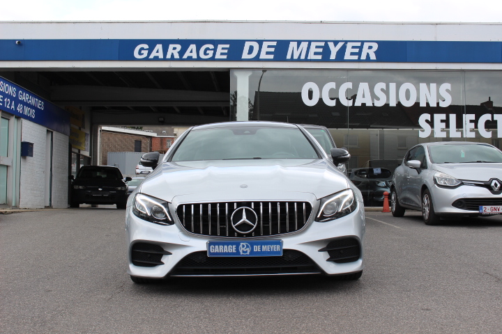 MERCEDES-BENZ-E 200-AMG LINE
