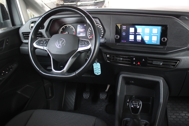 VOLKSWAGEN-CADDY-MAXI CARGO 5 PL UTIL