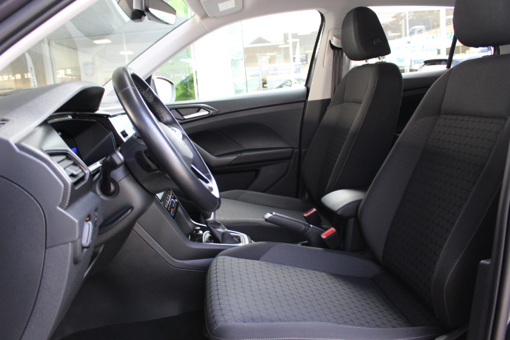 VOLKSWAGEN-T-CROSS-1.0 TSI LIFE DSG