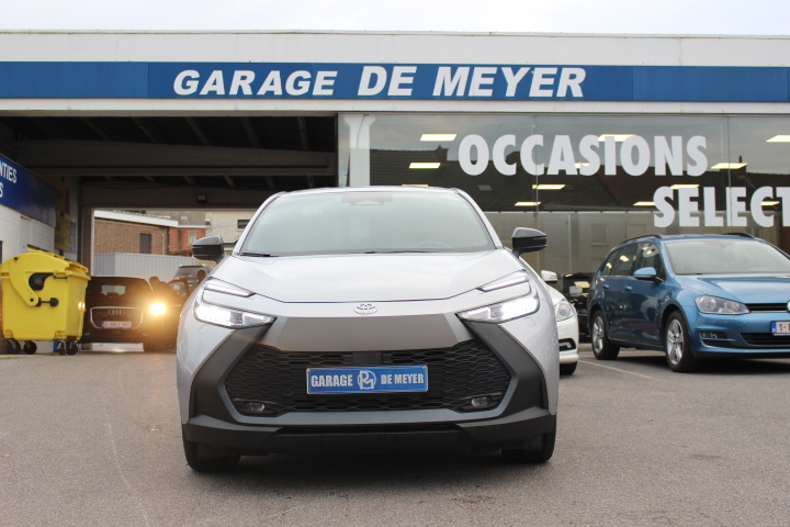 TOYOTA-C-HR-1.8 HYBRID STYLE
