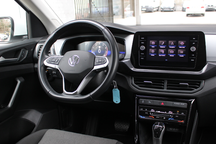 VOLKSWAGEN-T-CROSS-1.0 TSI LIFE DSG