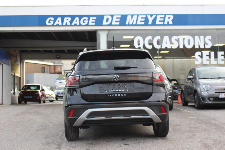 VOLKSWAGEN-T-CROSS-1.0 TSI LIFE DSG