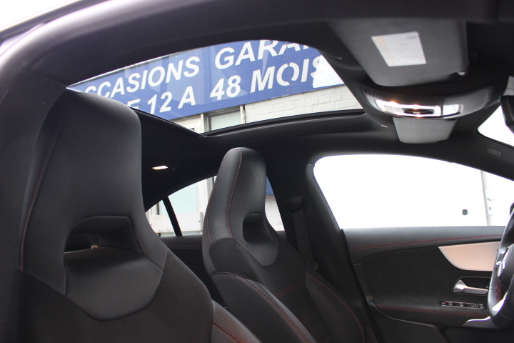 MERCEDES-BENZ-CLA-180 D AMG LINE