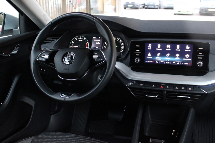 SKODA-OCTAVIA-1.0 TSI DSG