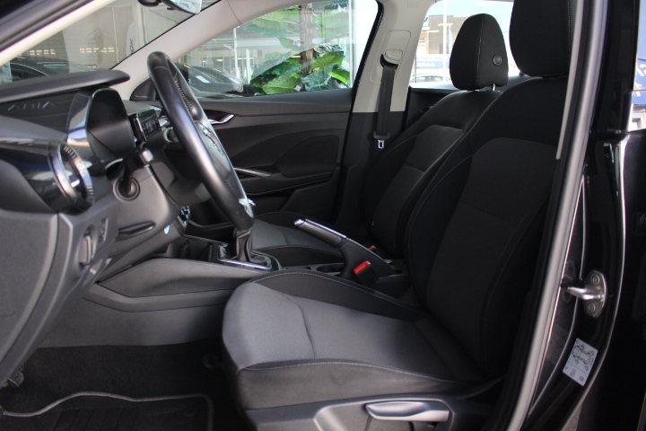 SKODA-FABIA-1.0 TSI AMBITION