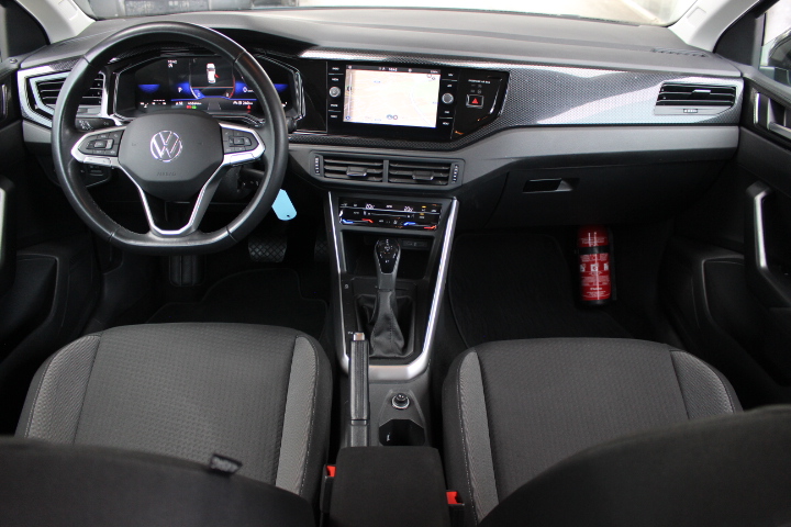 VOLKSWAGEN-POLO-1.0 TSI LIFE DSG