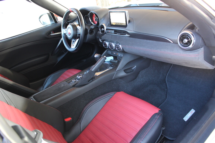 ABARTH-124 SPIDER-1.4 MULTIAIR