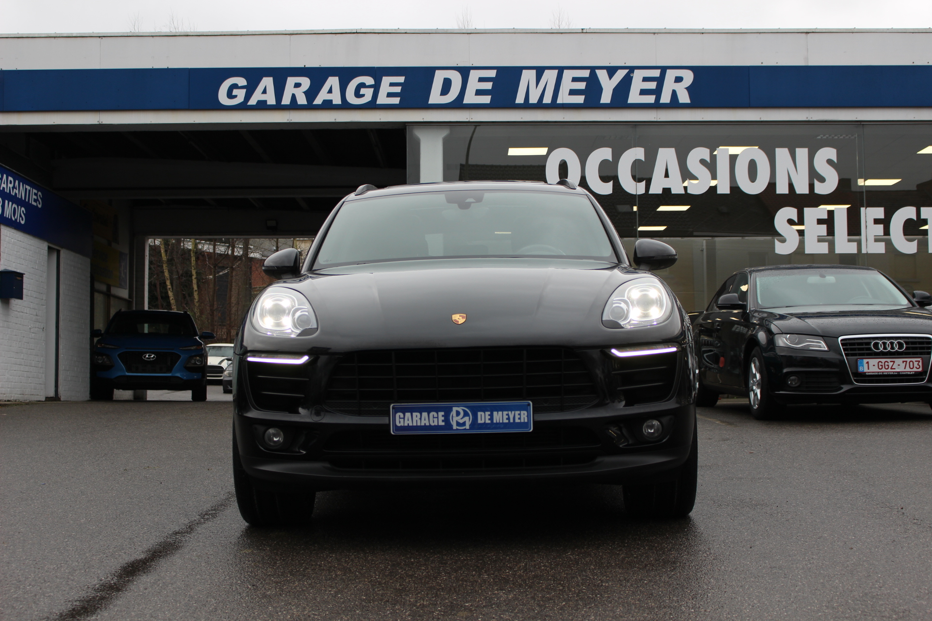 PORSCHE-MACAN-2.0 TURBO PDK 252 CV