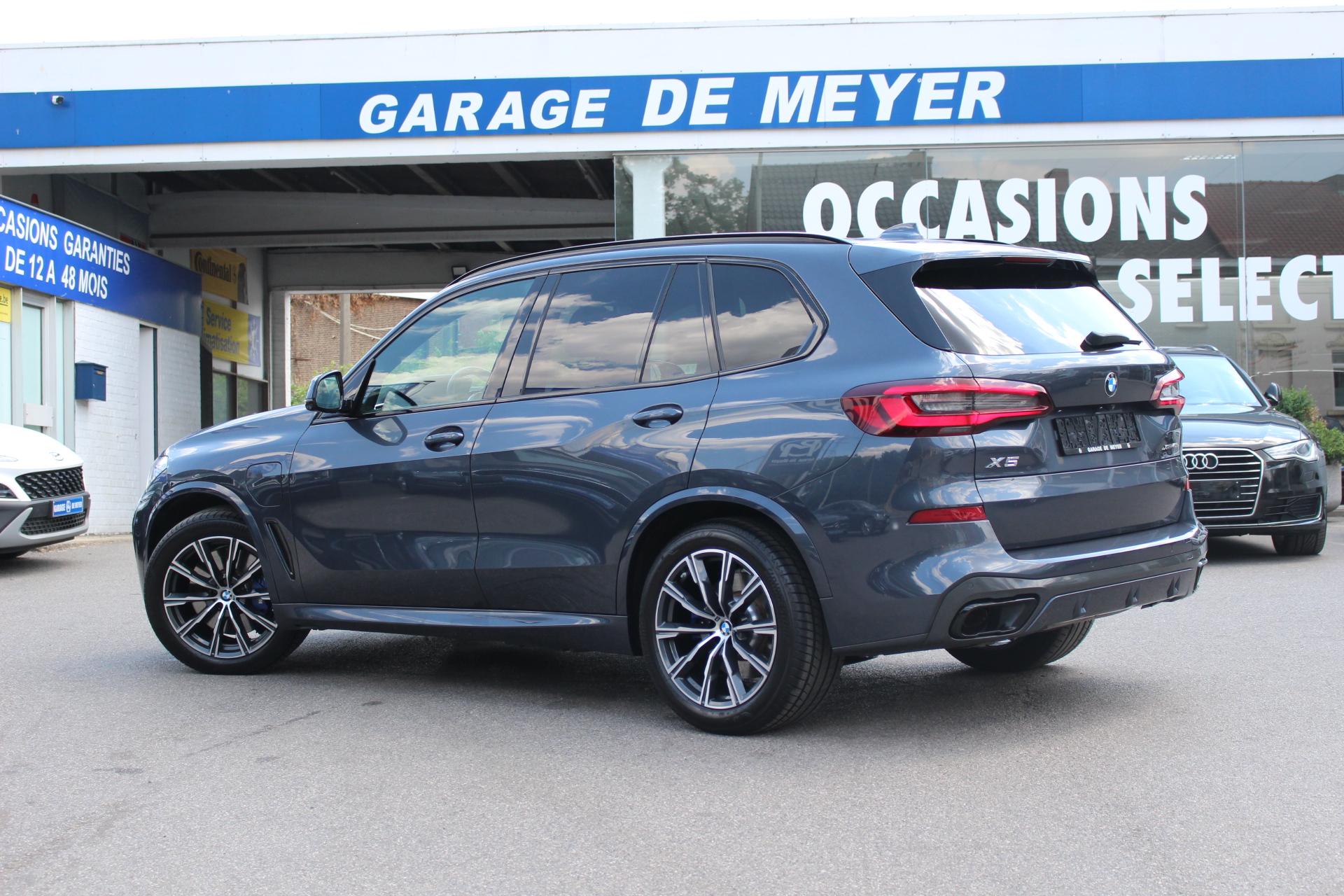 BMW-X5-XDRIVE45E KIT M SPORT