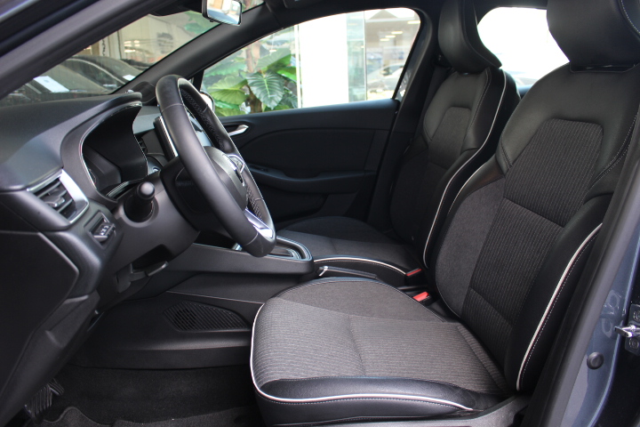 RENAULT-CLIO V-1.6I E-TECH HYBRID