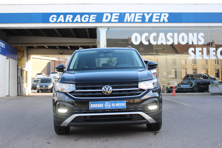 VOLKSWAGEN-T-CROSS-1.0 TSI LIFE