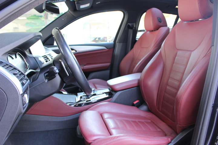 BMW-X4 xDrive 20i-M SPORT