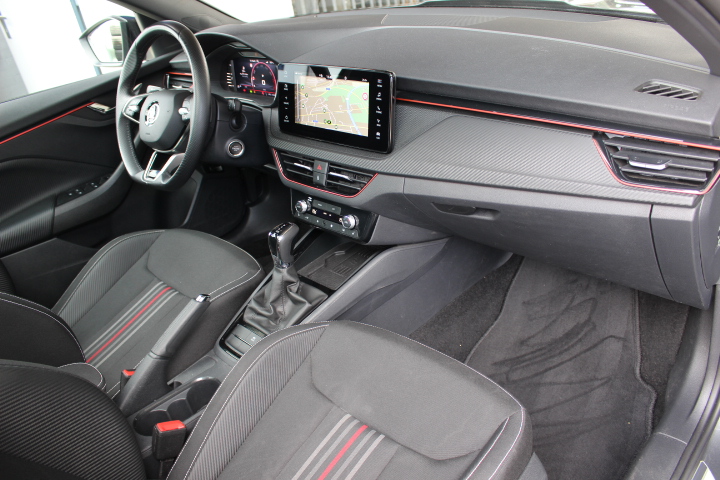 SKODA-KAMIQ-1.0 TSI  MONTE CARLO