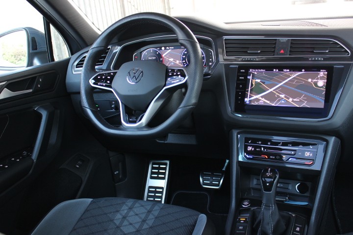 VOLKSWAGEN-TIGUAN-2.0 TDI R-LINE DSG