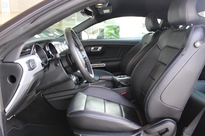 FORD-MUSTANG-2.3 ECOBOOST AUT.