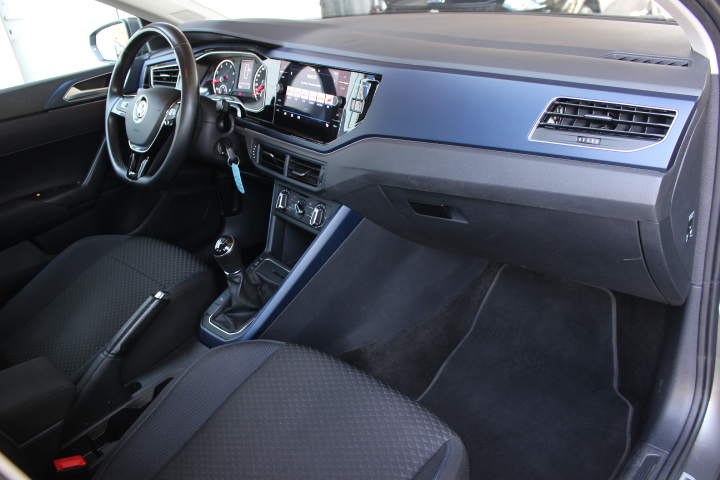 VOLKSWAGEN-POLO-1.0 TSI UNITED