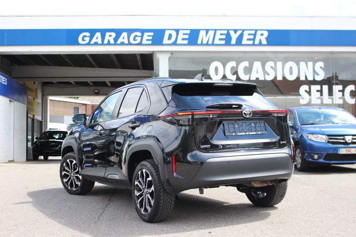 TOYOTA-YARIS CROSS-1.5 HYBRIDE