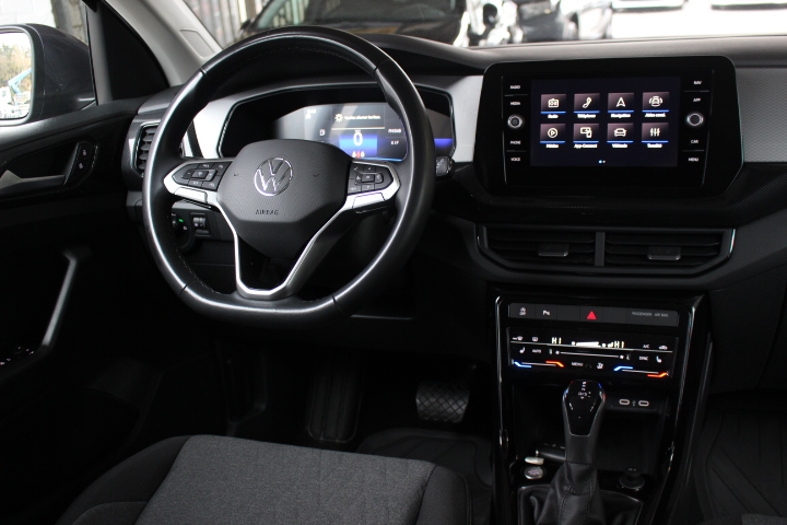 VOLKSWAGEN-T-CROSS-1.0 TSI LIFE DSG