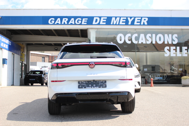 VOLKSWAGEN-T-ROC-1.5 TSI R-LINE DSG